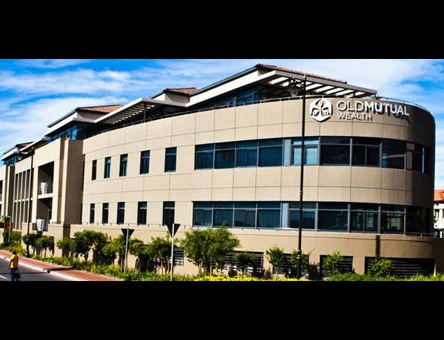 1,369M² OFFICE TO LET IN CENTURY CITY